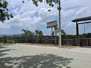 Bihia Beach Area Enrance 